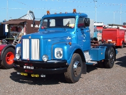Scania-L-111-blau-Rolf-10-08-07